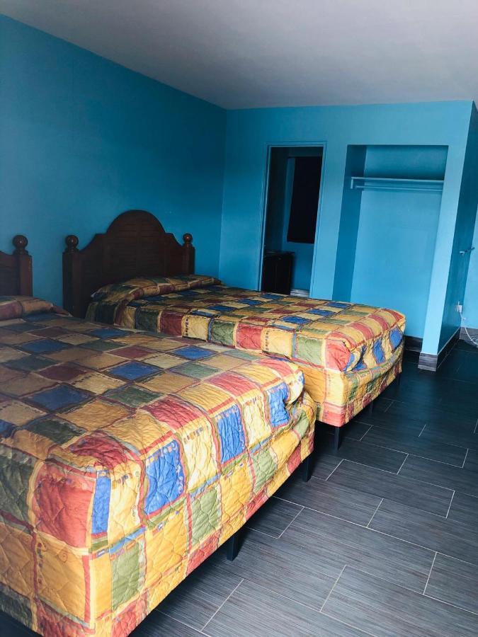 Slumberland Motel Sanford Bagian luar foto