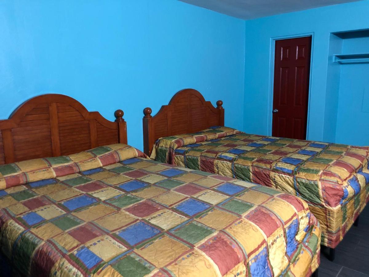 Slumberland Motel Sanford Bagian luar foto